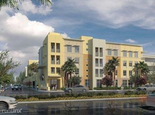 18151 Beach Blvd, Huntington Beach, CA 92648