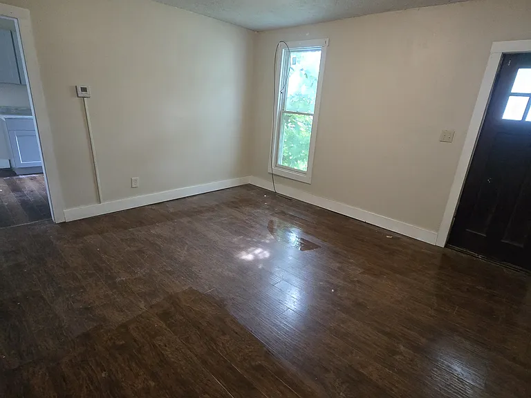 36 N Market St #4 — Photo 3