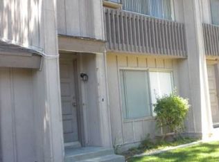 2631 E Phipps Ave, Simi Valley, CA 93065