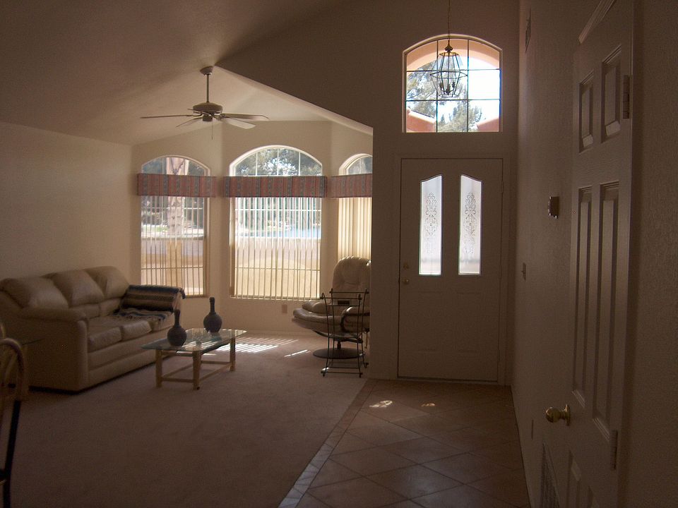 Dining Room over looking the lake