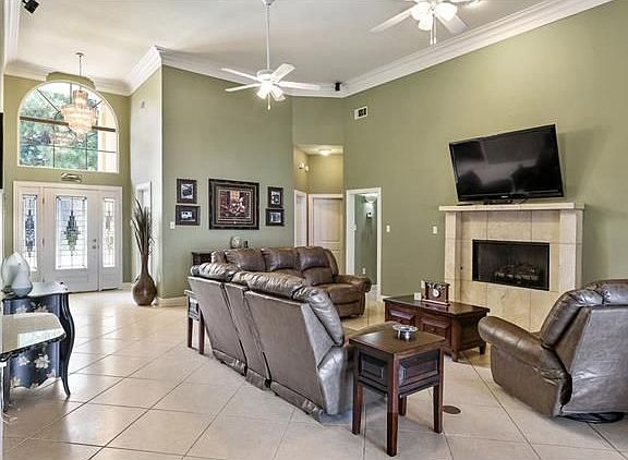 3rd image of 13517 Riverlake Dr