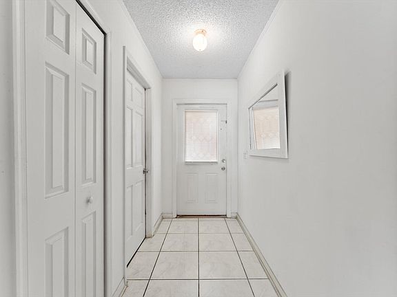 5th image of 111 Madrid Street