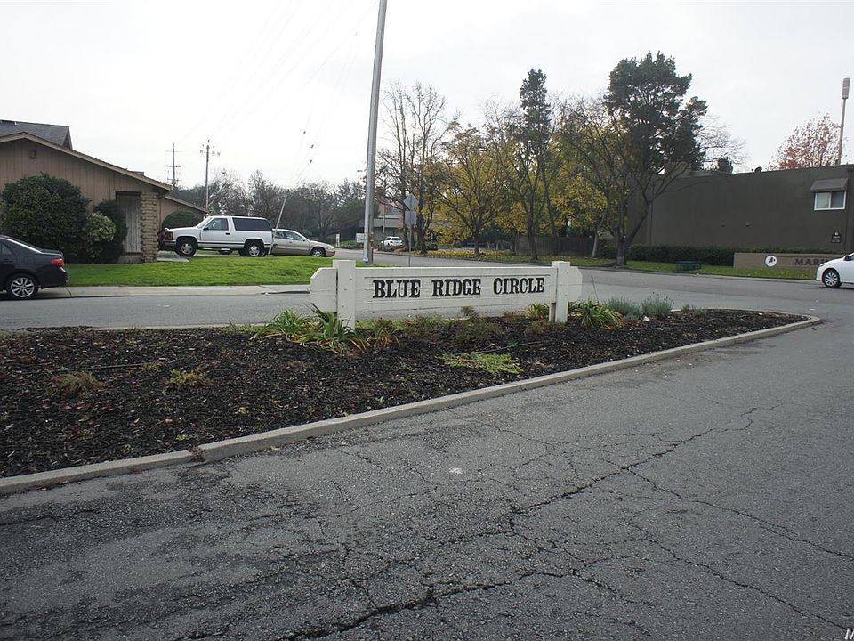 1st image of 3268-3274 Blue Ridge Cir