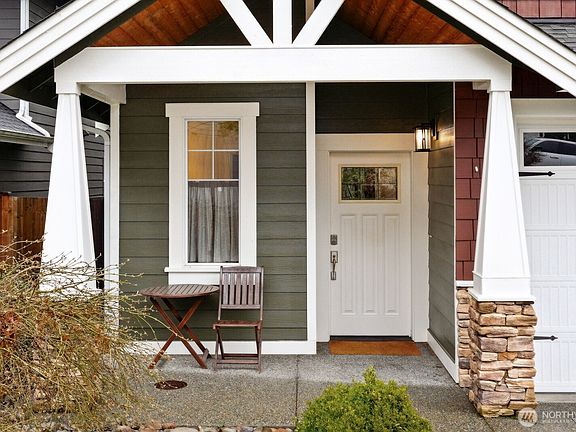 3rd image of 11906 59th Avenue E