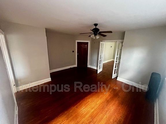 5th image of 4237 Vine St #2