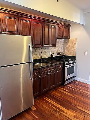 1st image of 2205 3rd Ave APT 3E