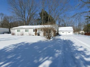 4067 Raymond Dr, Brunswick, OH