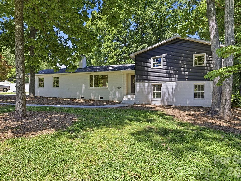 1st image of 2168 Dartwood Dr NW