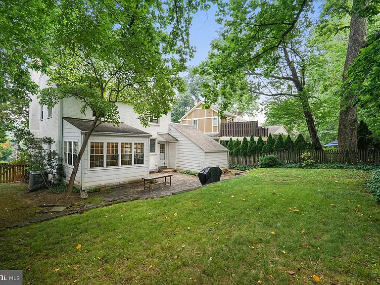 5208 Glenwood Rd — Photo 68