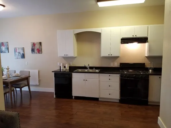 605 Pacific Ave APT 102, Santa Cruz, CA 95060
