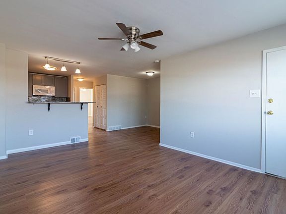 5th image of 9843 Frankford Ave #1F