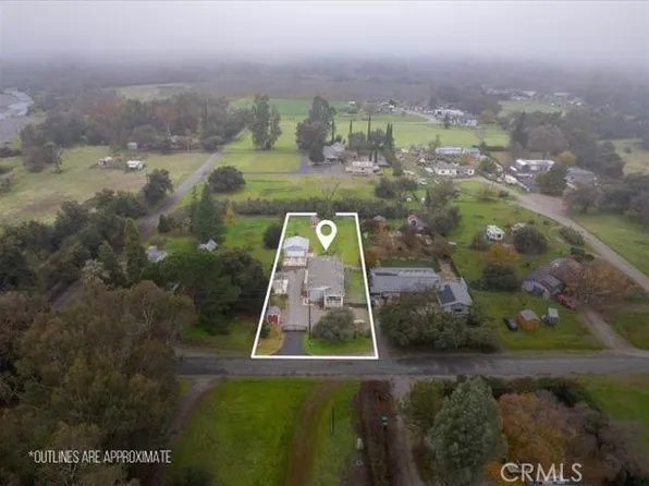 8435 Hollis St, Los Molinos, CA 96055