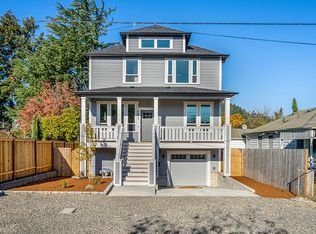 6655 SE Taggart St #A, Portland, OR 97206