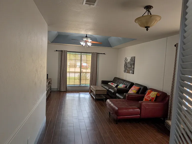 2907 Arroyo Ct S — Photo 6
