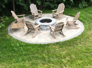 14 Ludlow Rd, Windham, NH 03087