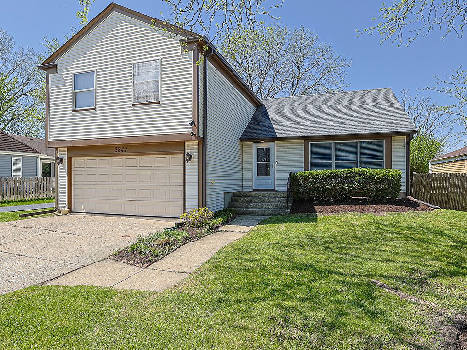 1st image of 2842 Garden Dr