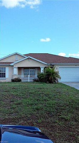 1st image of 611 NW 23rd Ter