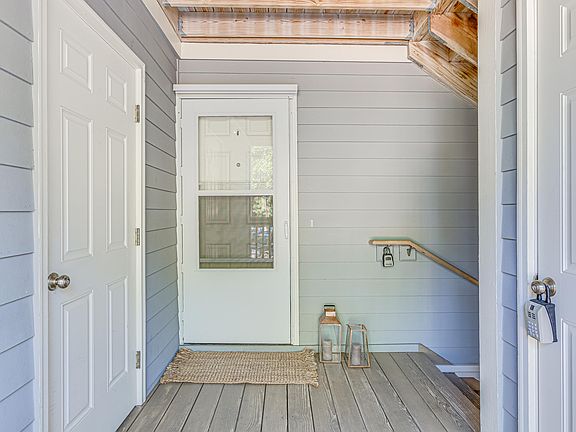4th image of 253 Little Oak Island Dr #253