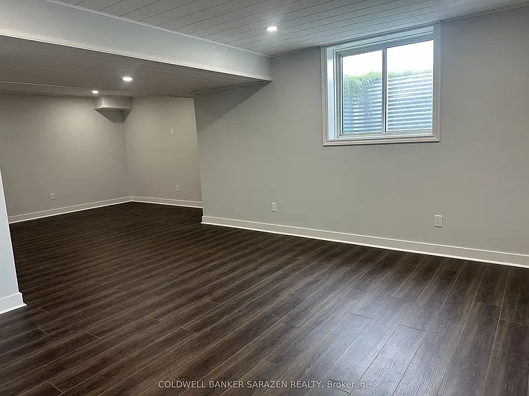 50 Green Ash Ave — Photo 32
