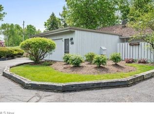 445 Hill Dr #37, Aurora, OH 44202