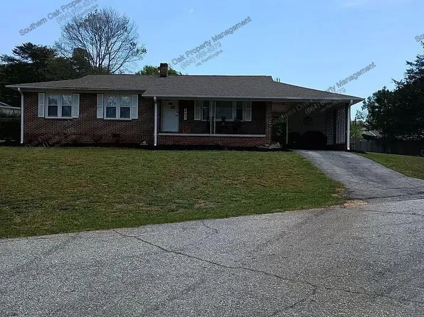 602 Evelyn Dr, Seneca, SC 29678