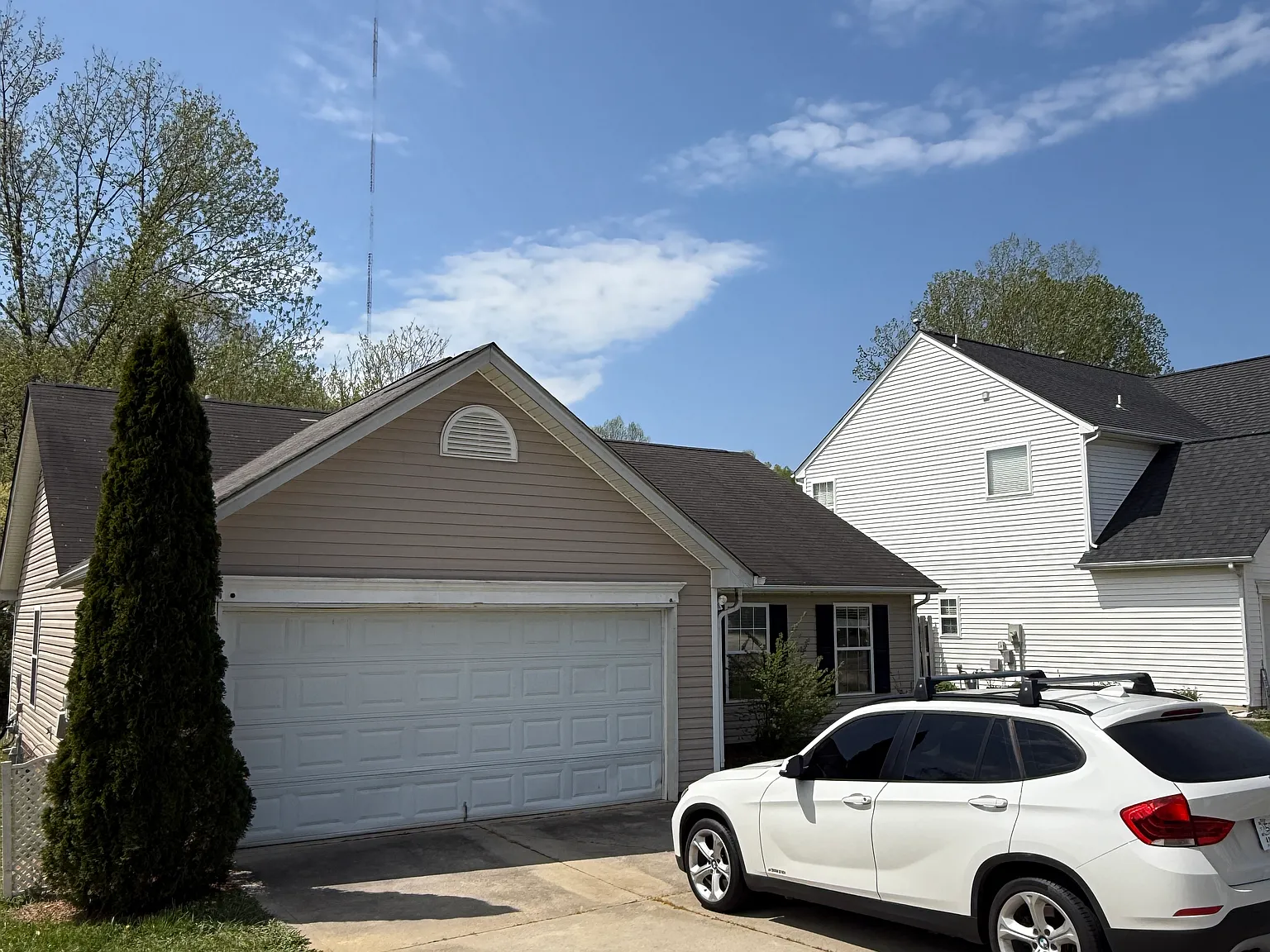 3 bed, 1151 sqft, $2,000 — Photo 2