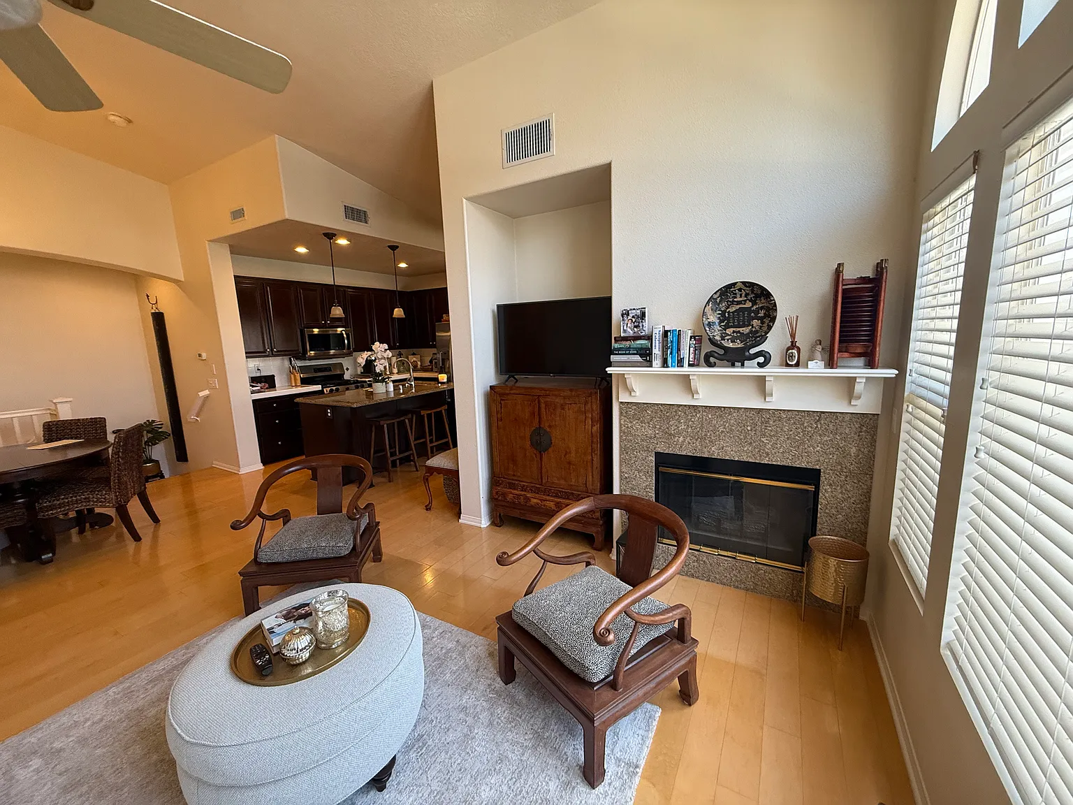 11450 Miro Cir — Photo 4