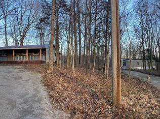 125 Pleasant Hill Rd, Burkesville, KY 42717