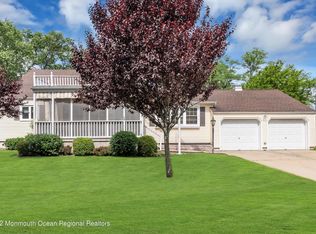 95 Bennett Ave, Neptune City, NJ 07753