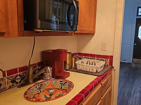 3rd image of 712 N Ochoa St #B