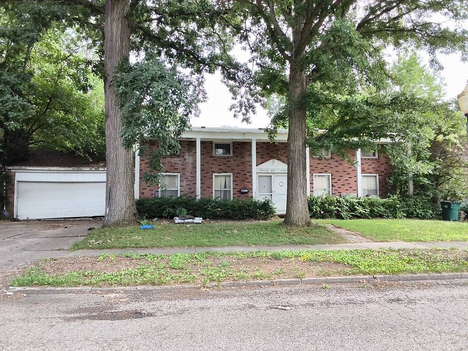 1st image of 2911 Cooley Dr