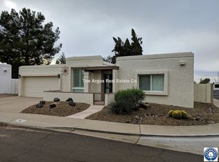 901 E Michelle Dr, Phoenix, AZ 85022