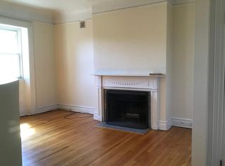387 State St, Albany, NY 12210