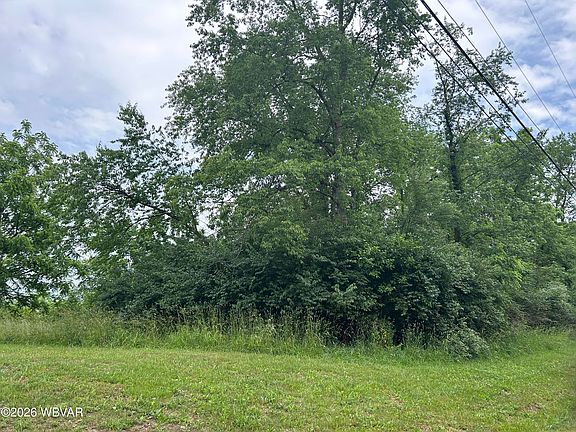 3rd image of PARCEL 34 Eastdistrict Rd