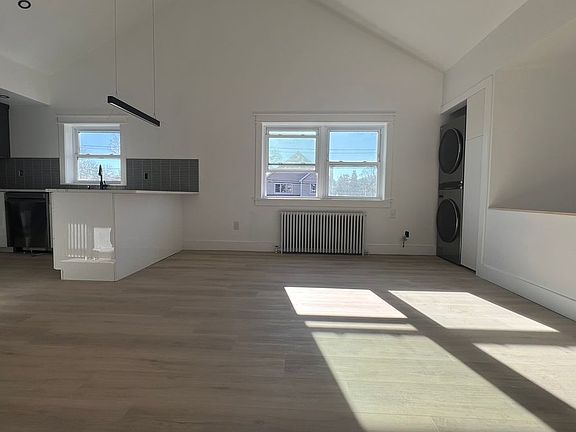 5th image of 58 Caldwell St