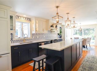 16 Hebron Rd, Bolton, CT 06043