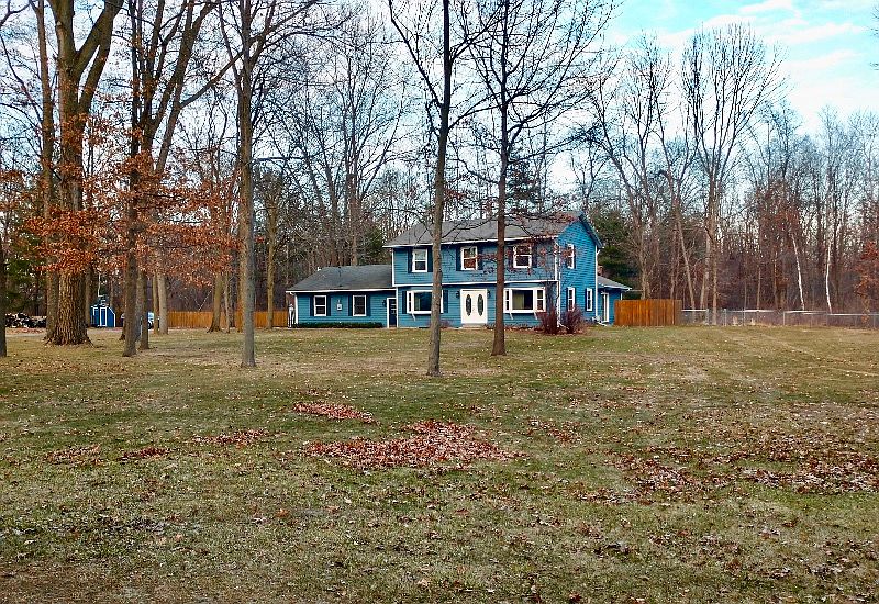 1st image of 71 Cheryl Dr