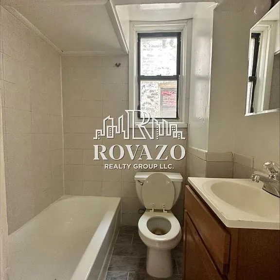 311-312 Mount Prospect Ave #5NN — Photo 3