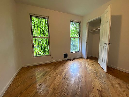 3rd image of 174 Meserole St #3