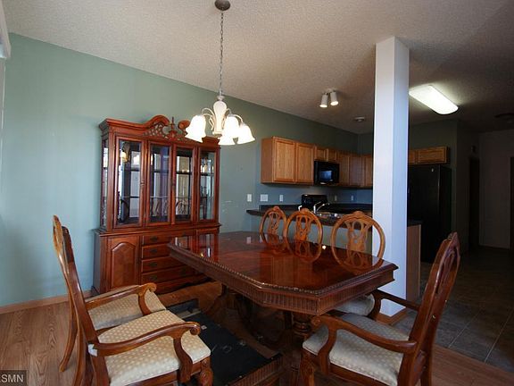 3rd image of 6767 Pine Crest Trl S