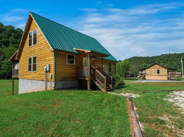 1238 S Fork Rd, Beattyville, KY 41311