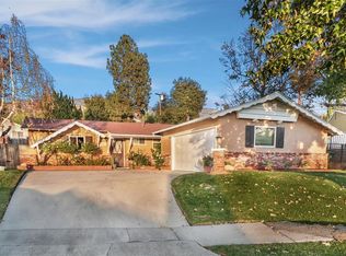 9842 Creemore Dr, Tujunga, CA 91042