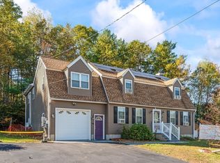 69 Bear Hill Rd, Gardner, MA 01440