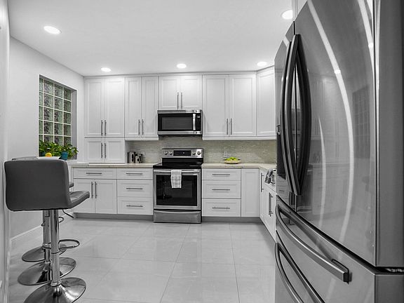 5th image of 4161 Coral Tree Circle #165