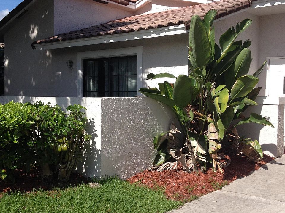 1st image of 197 NW 47th Ave