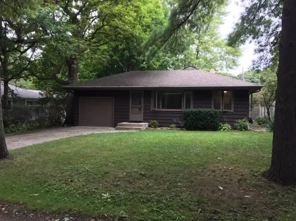 507 Locust Ave, Geneva, IL 60134