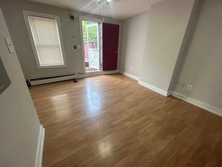 4161 Ridge Ave #4 — Photo 14