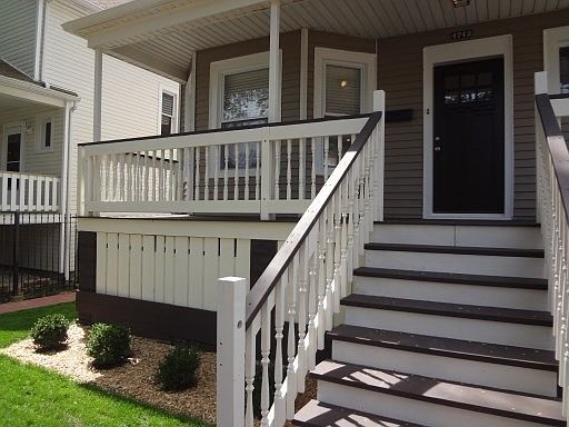 2nd image of 4742 N Avers Ave