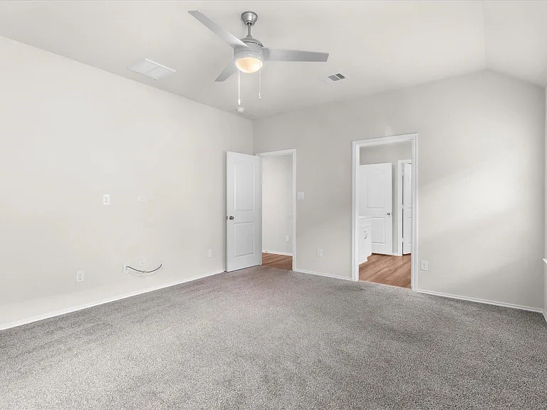 9257 Inland Leather Ln — Photo 22