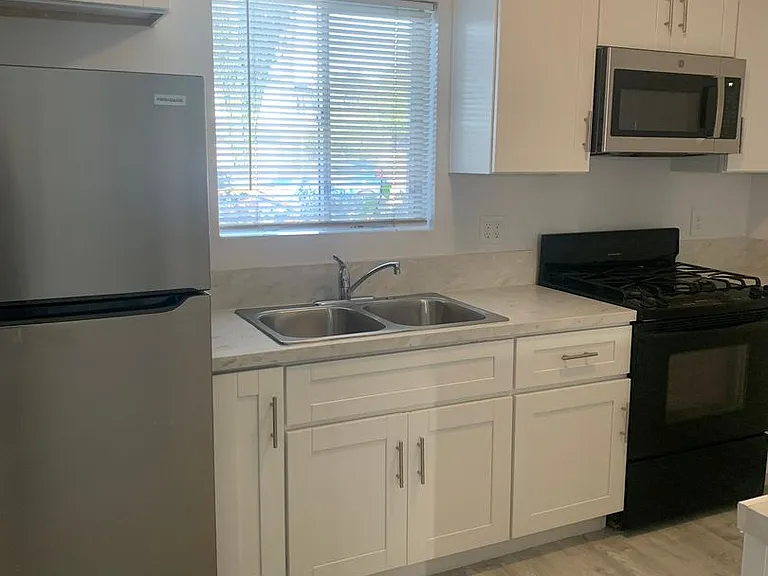 4953-4955 W. Point Loma Blvd. — Photo 2